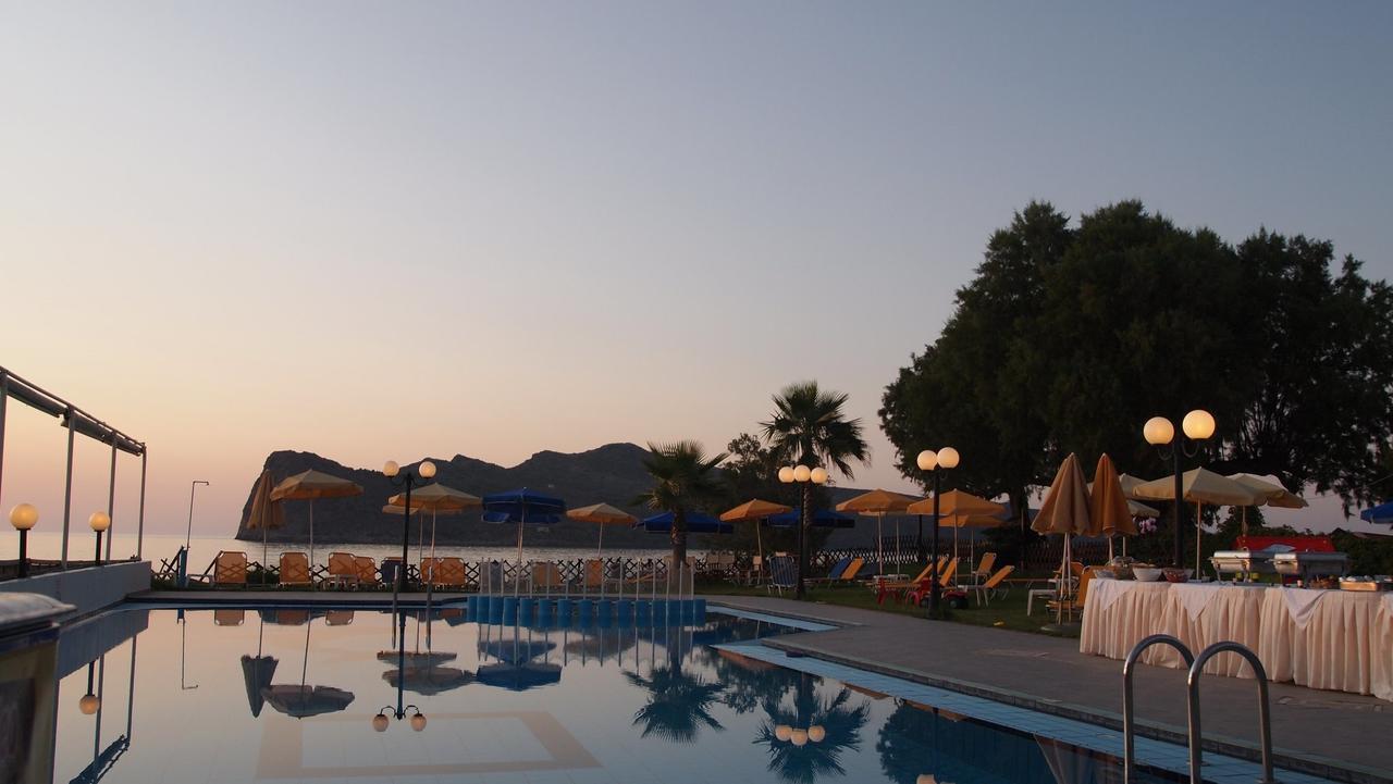 Coral Beach Hotel Ayía Marína 외부 사진